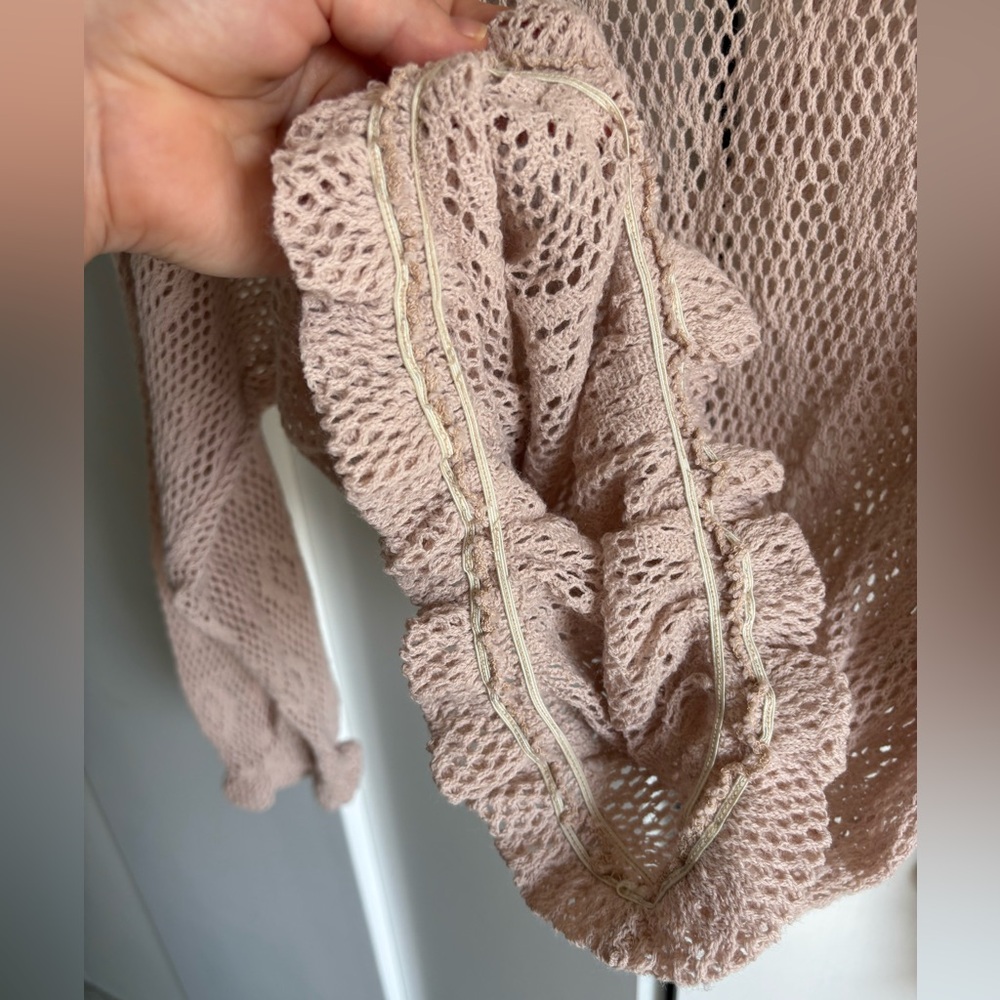Vintage 70s Crochet V-Neck Top - Picture 10 of 11